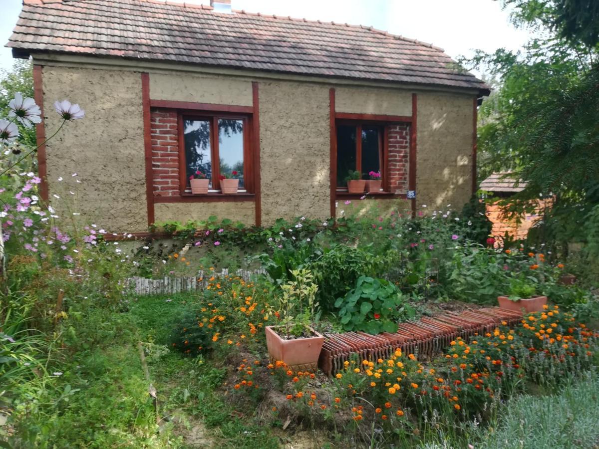 Ruralna Kuca Za Odmor Pozojova Hiza - Rural Holiday House Lopatinec Bagian luar foto